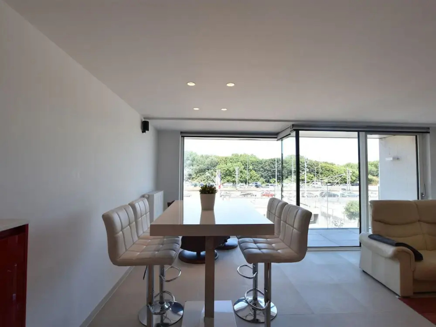 Tasteful Apartment Near the Centre and Beach of Bredene