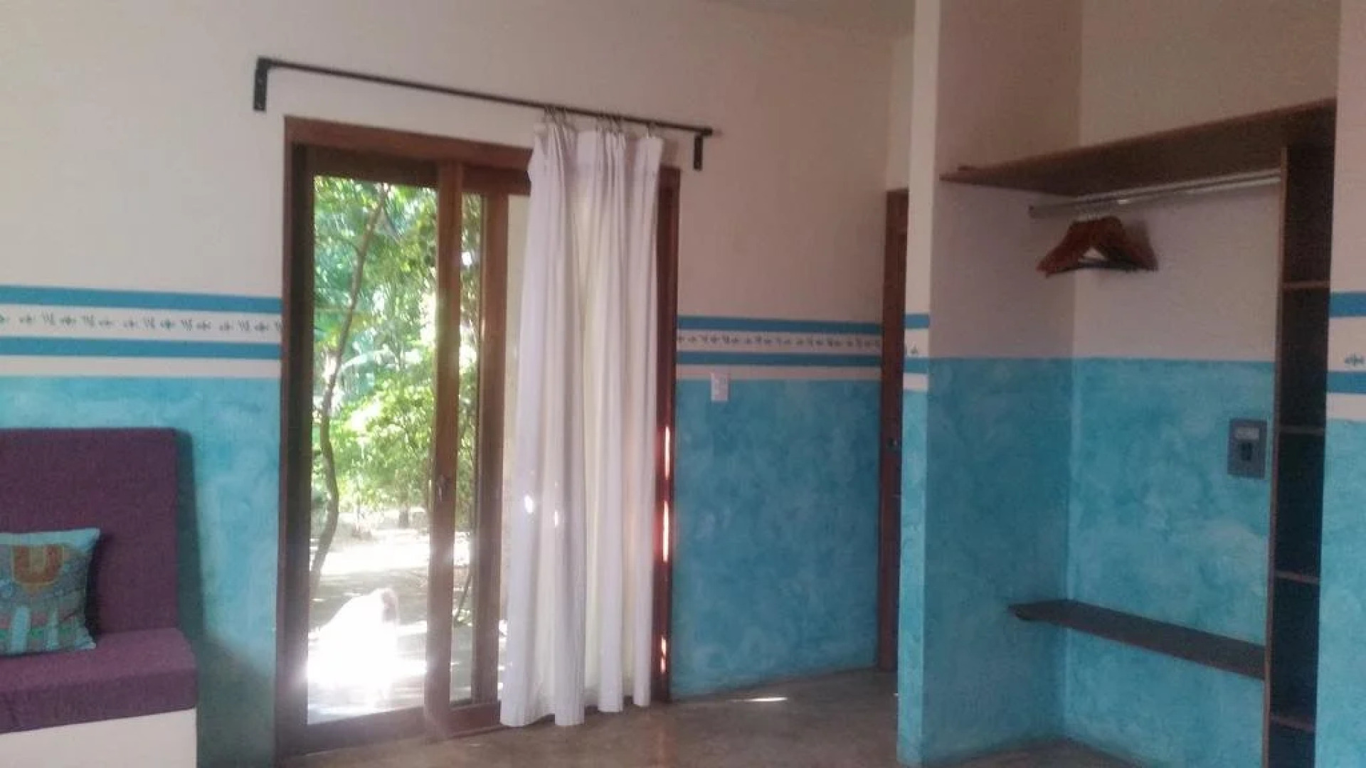 Casa Axis Mundi Raw and Vegan B&B