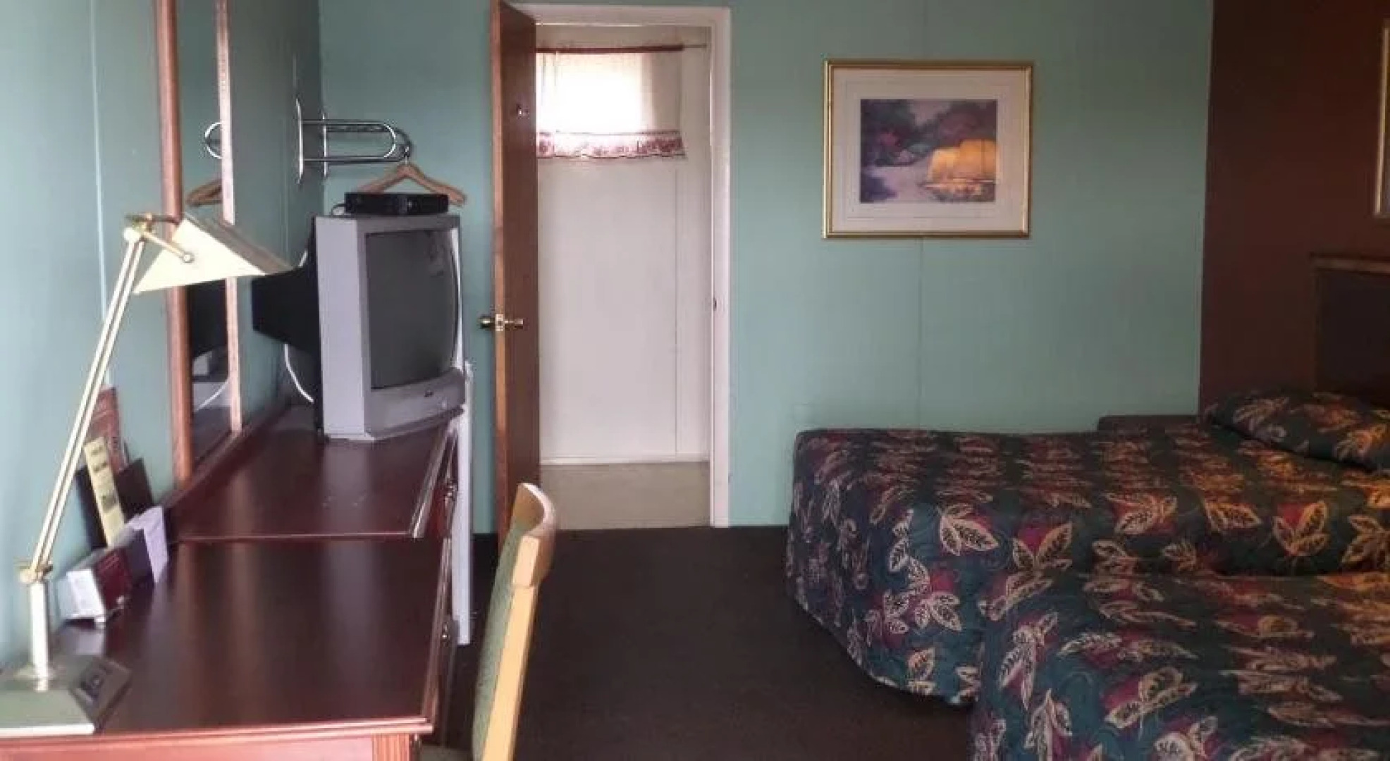 Red Carpet Inn and Suites Palmyra