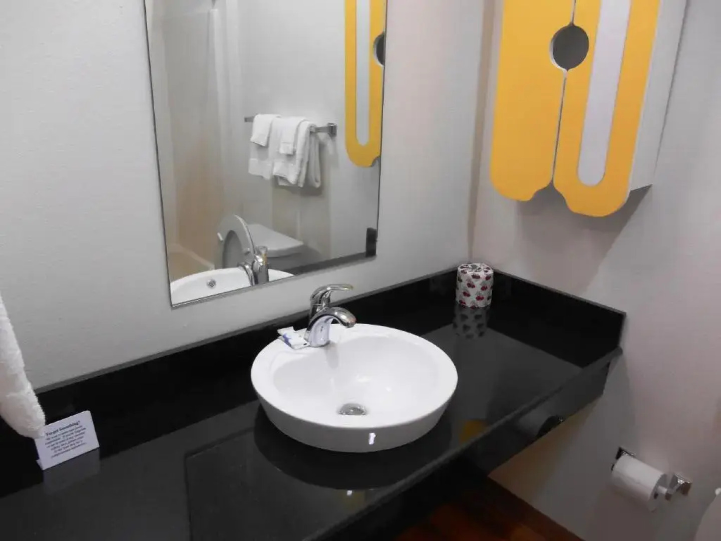 Super 8 by Wyndham Kenedy