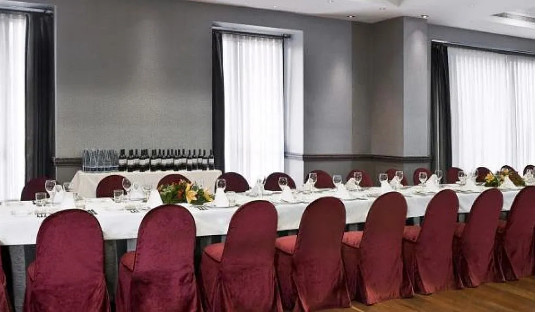 Отель NH Collection Vigo