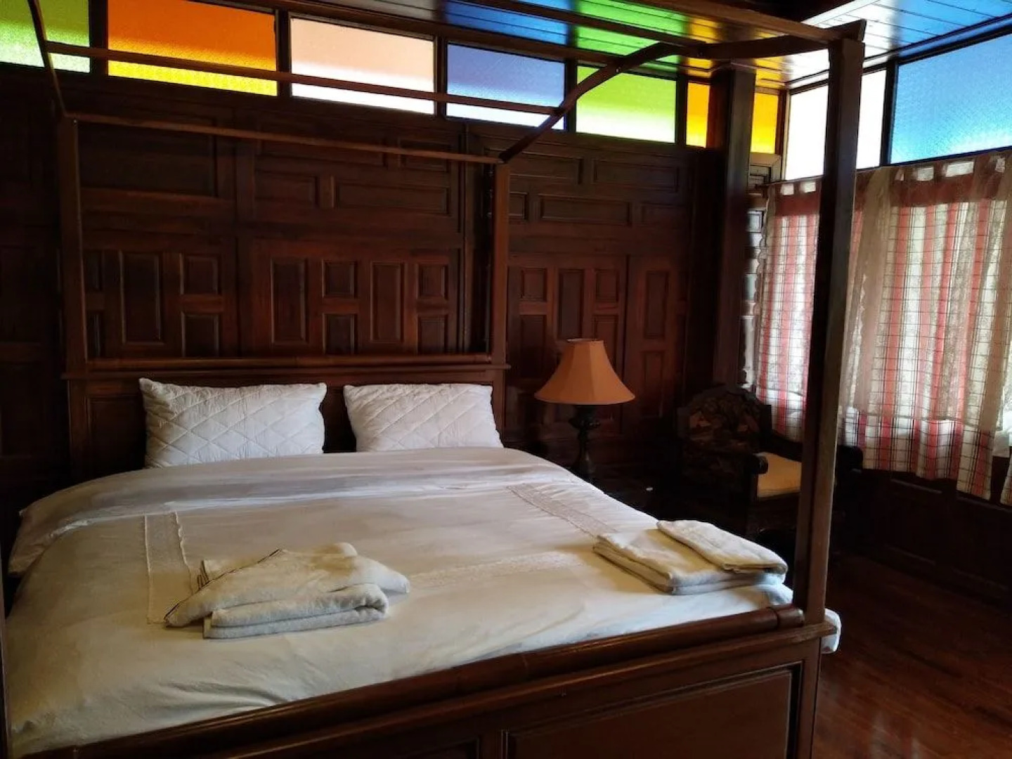 Ruean Ploysrirung Boutique Resort