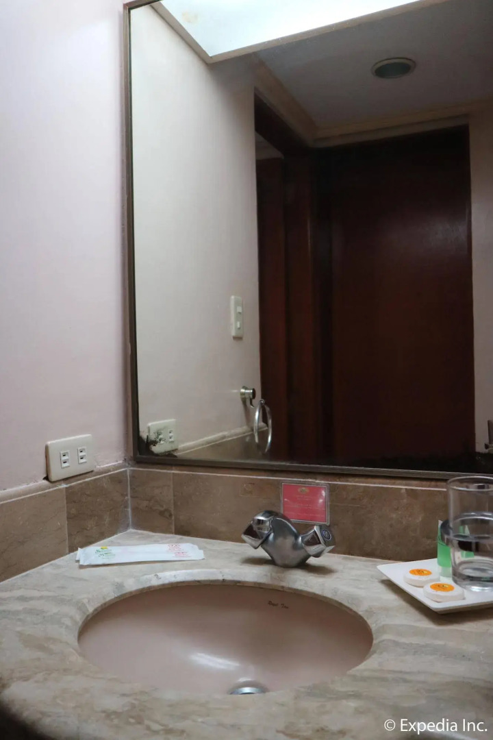 Sunrise Holiday Mansion