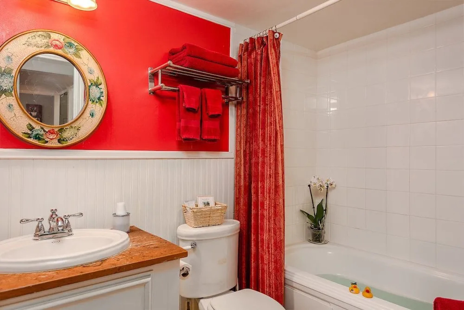 Heart of the HIlls Inn