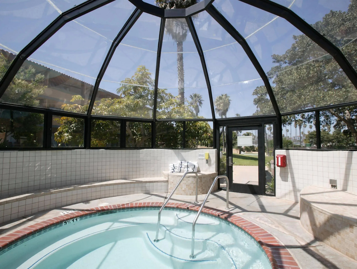 Four Points by Sheraton Ventura Harbor Resort