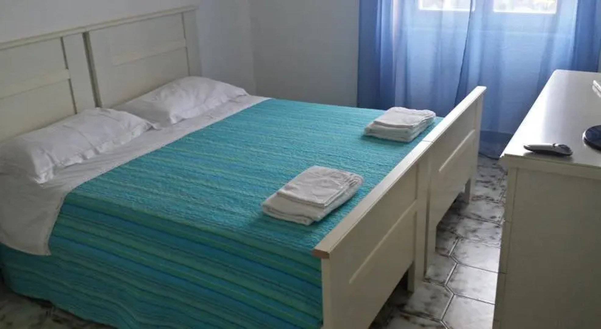 B&B Tra Rocce E Mare