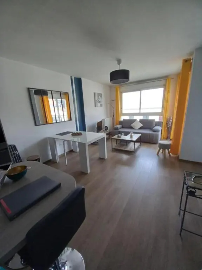 magnifique appartement 3 étoiles centre ville et mer à pied