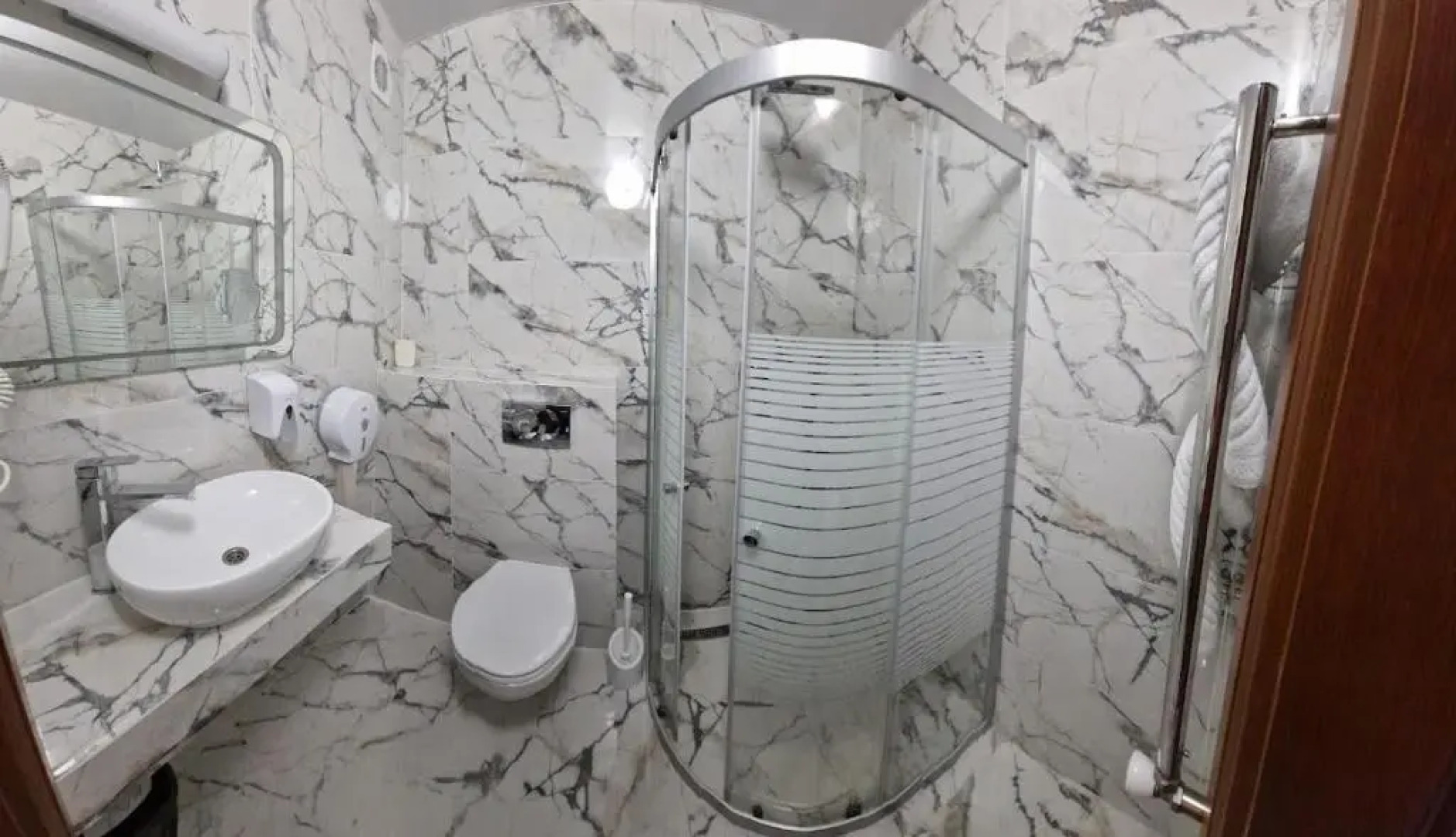 Отель Горянин