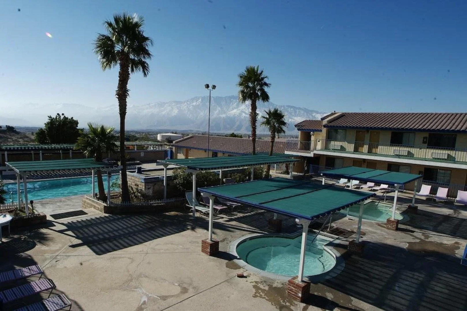 Desert Rain Spa Hotel