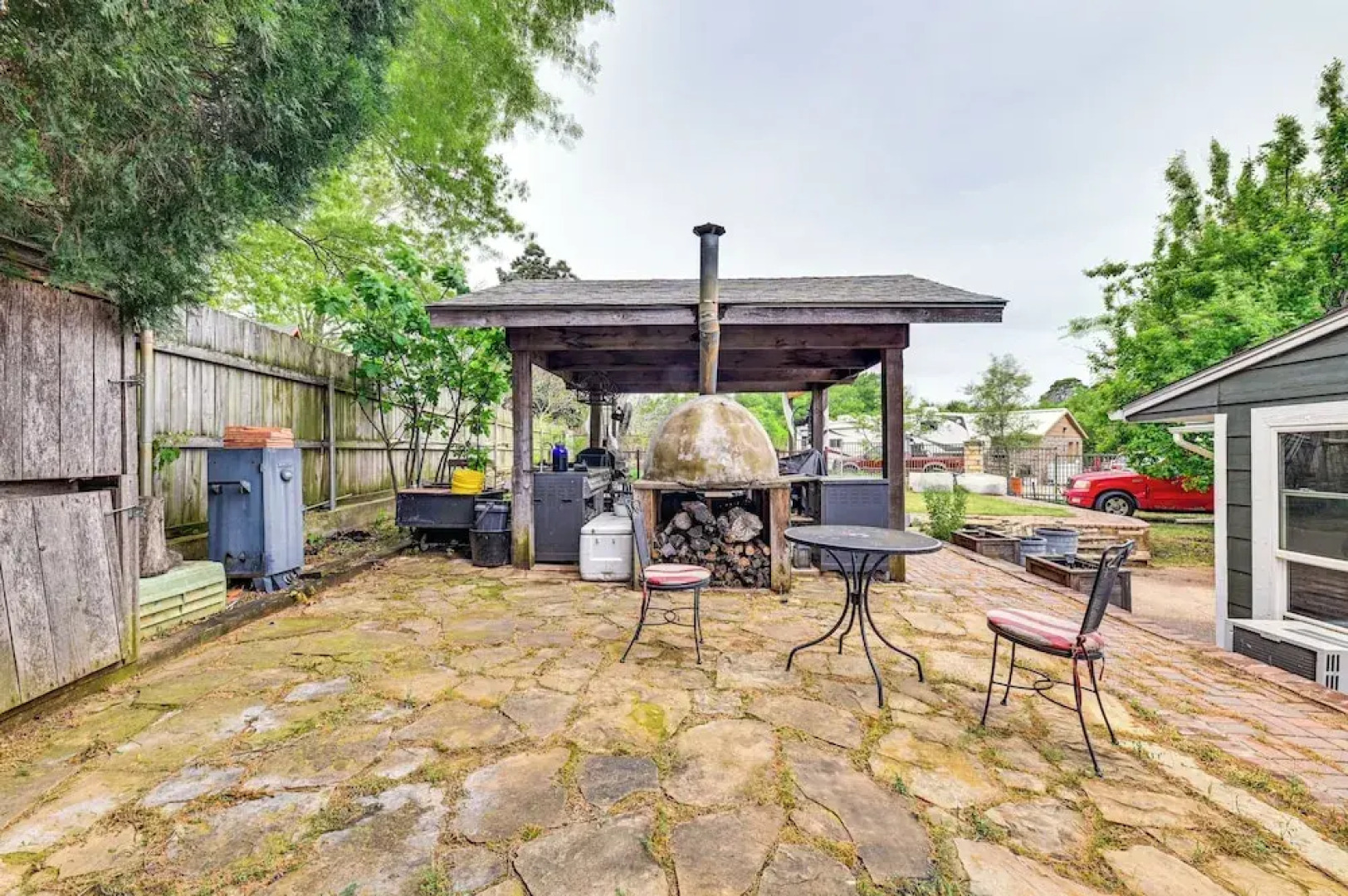 Spacious Family Home w/ Fenced Yard in DFW Area