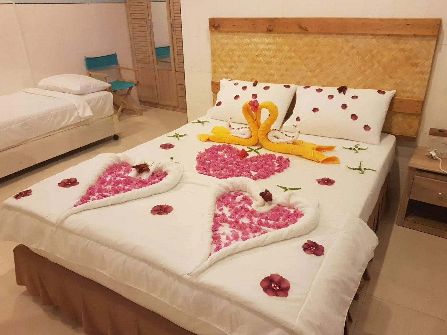 Rasdhoo View Inn
