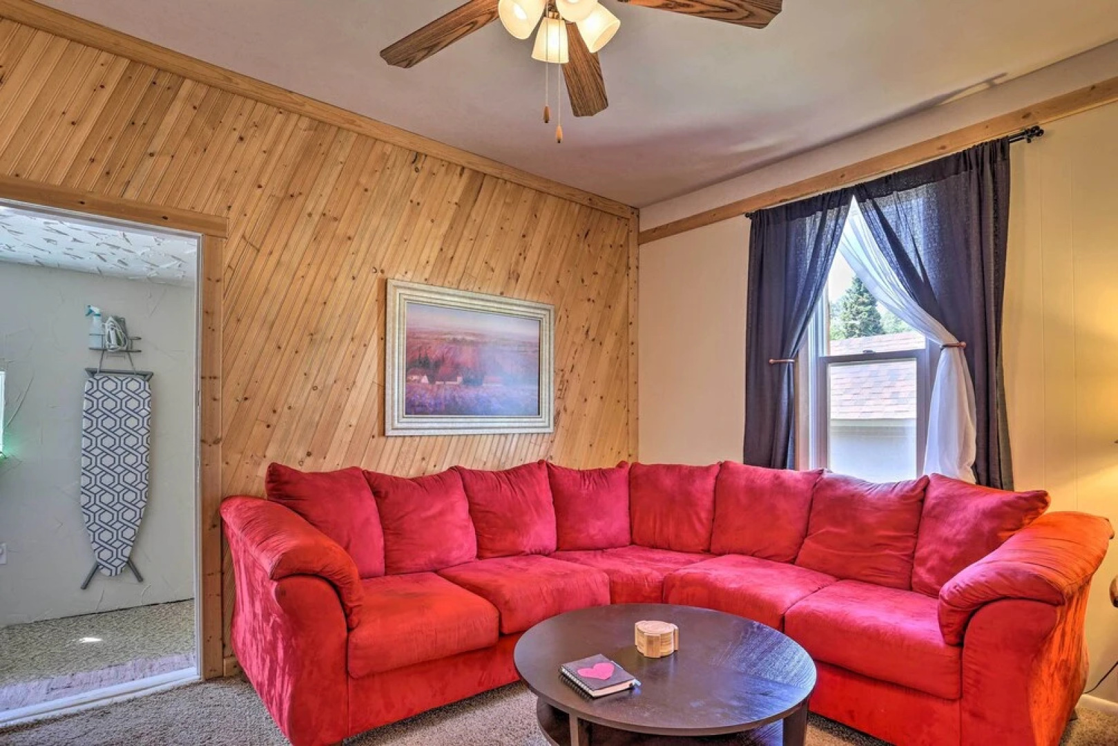 Cozy Black Hills Cabin w/ Deck ~ 3 Mi to Deadwood!