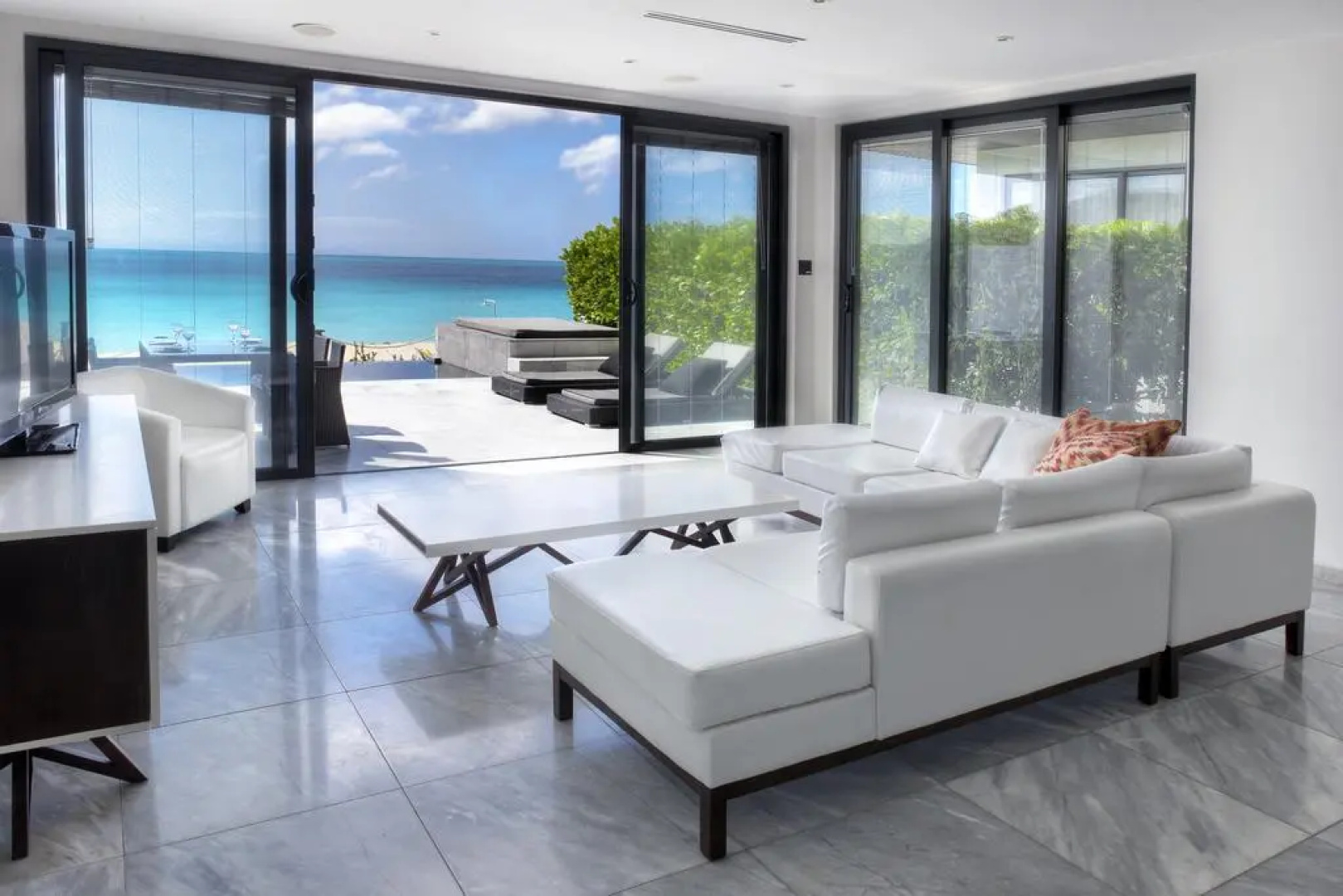 Tamarind Hills Resort & Villas