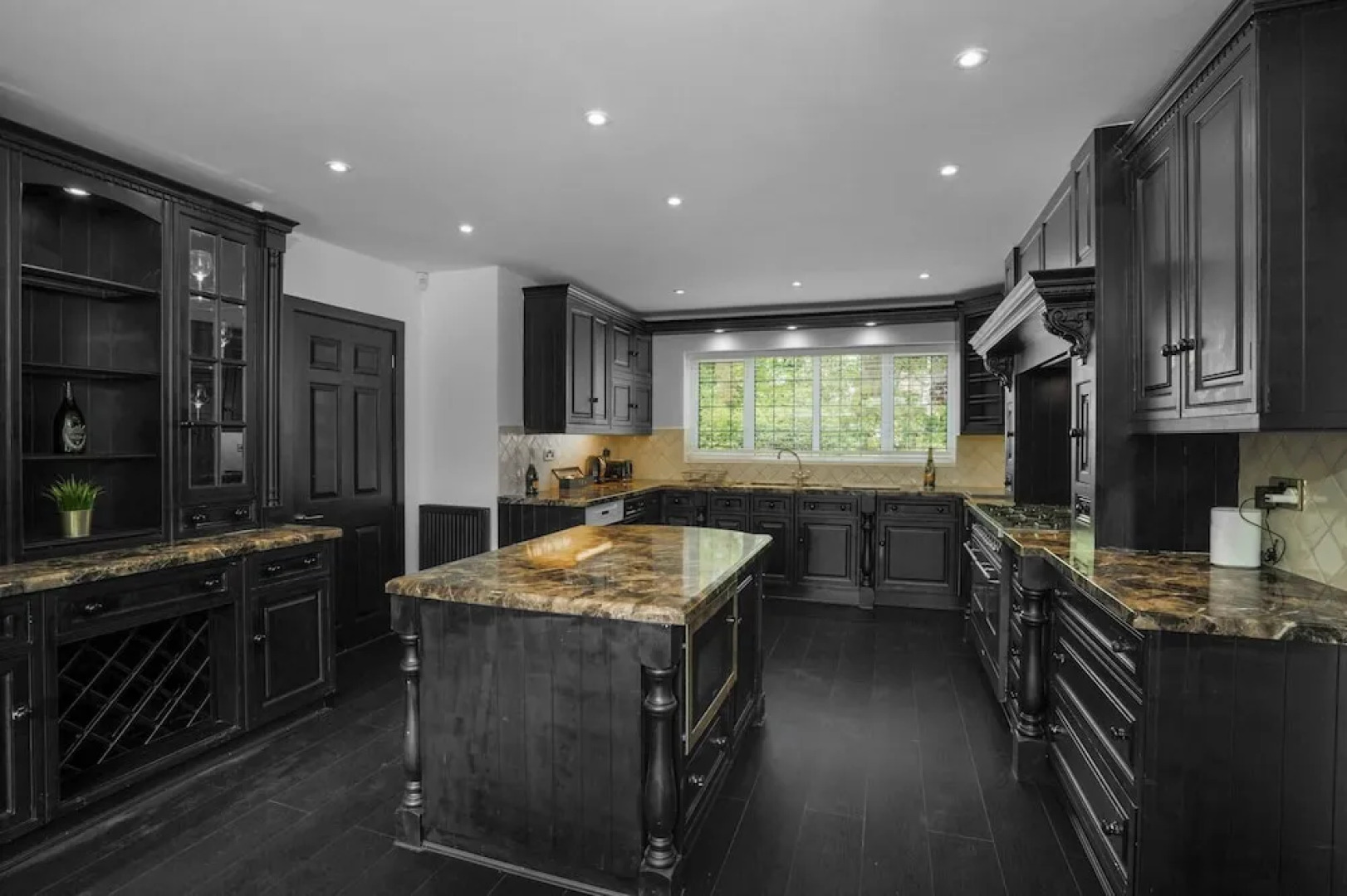 Luxury Designer Mansion in West Midlands Countryside