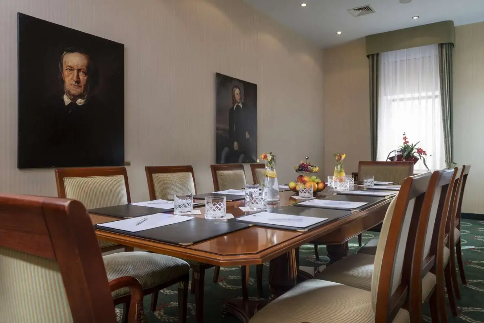 Best Western Premier Grand Hotel Russischer Hof