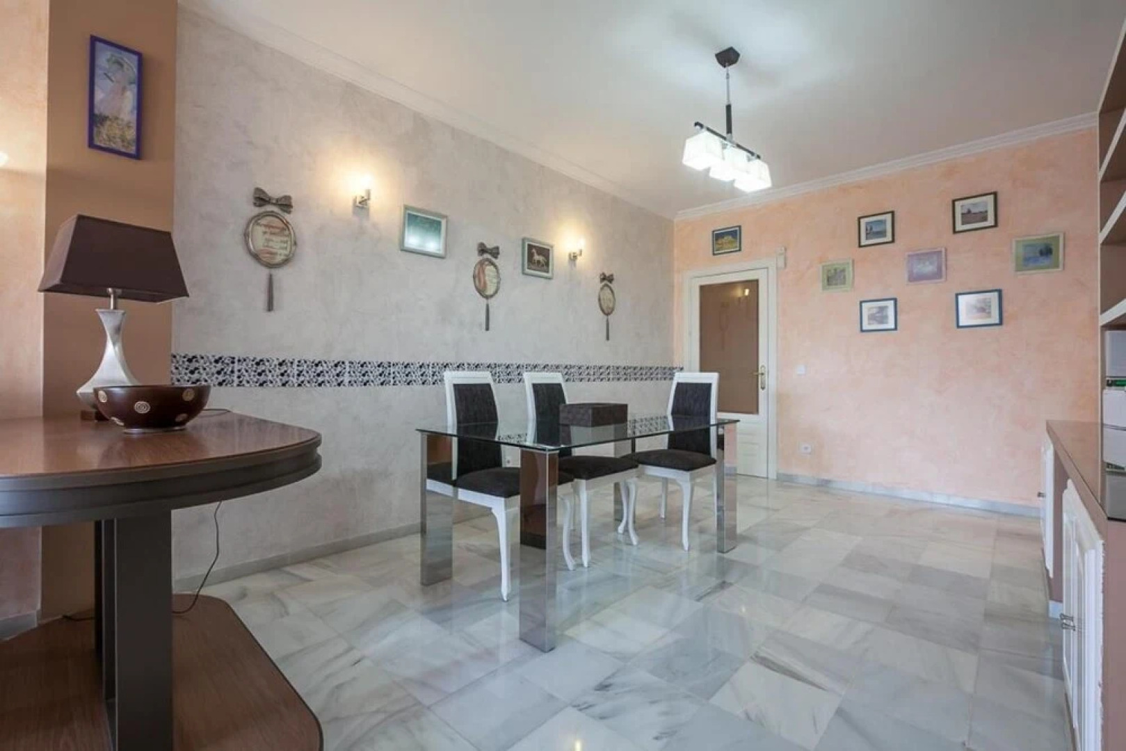 Bonito Piso Junto al Rio