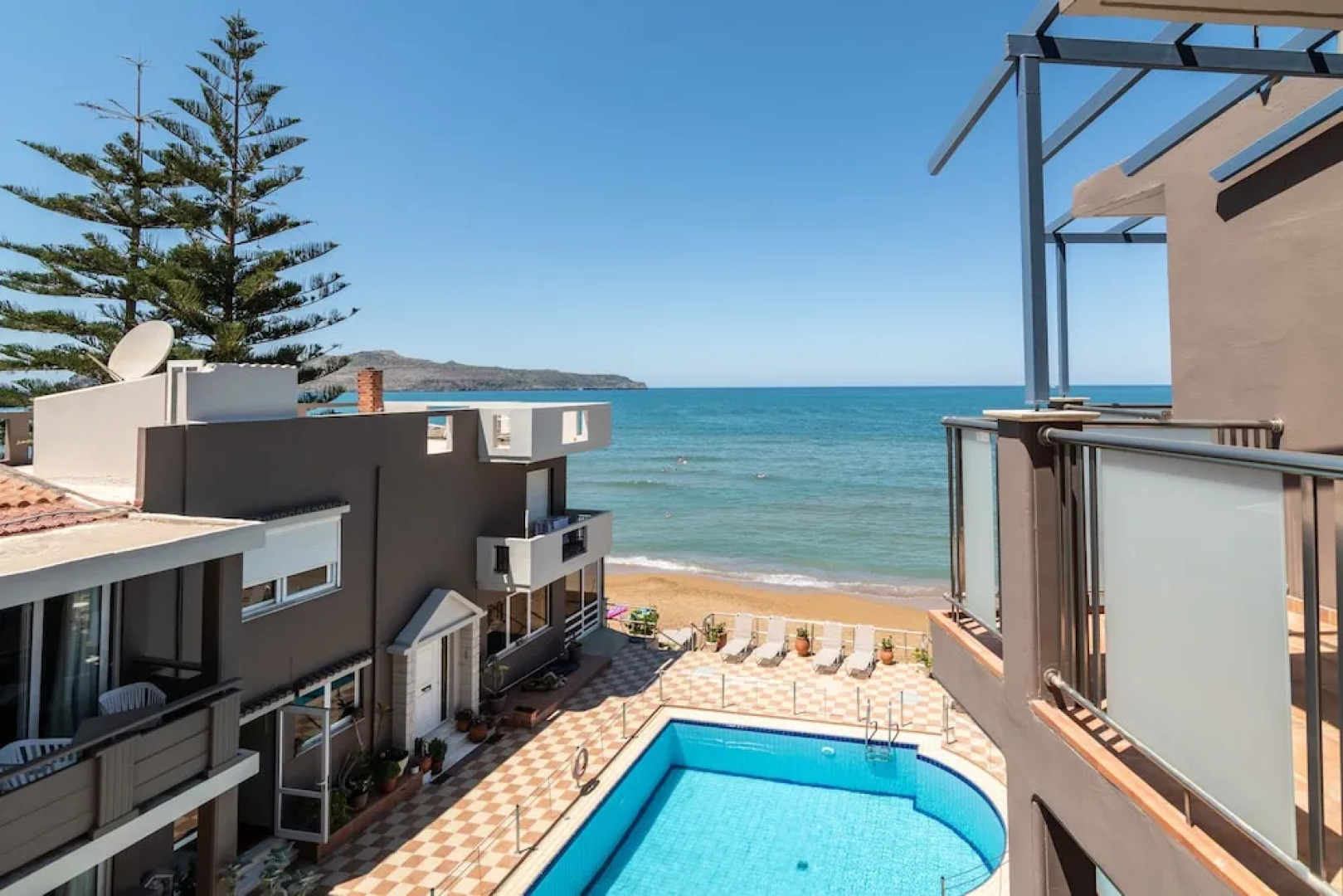 Girogiali Apartments