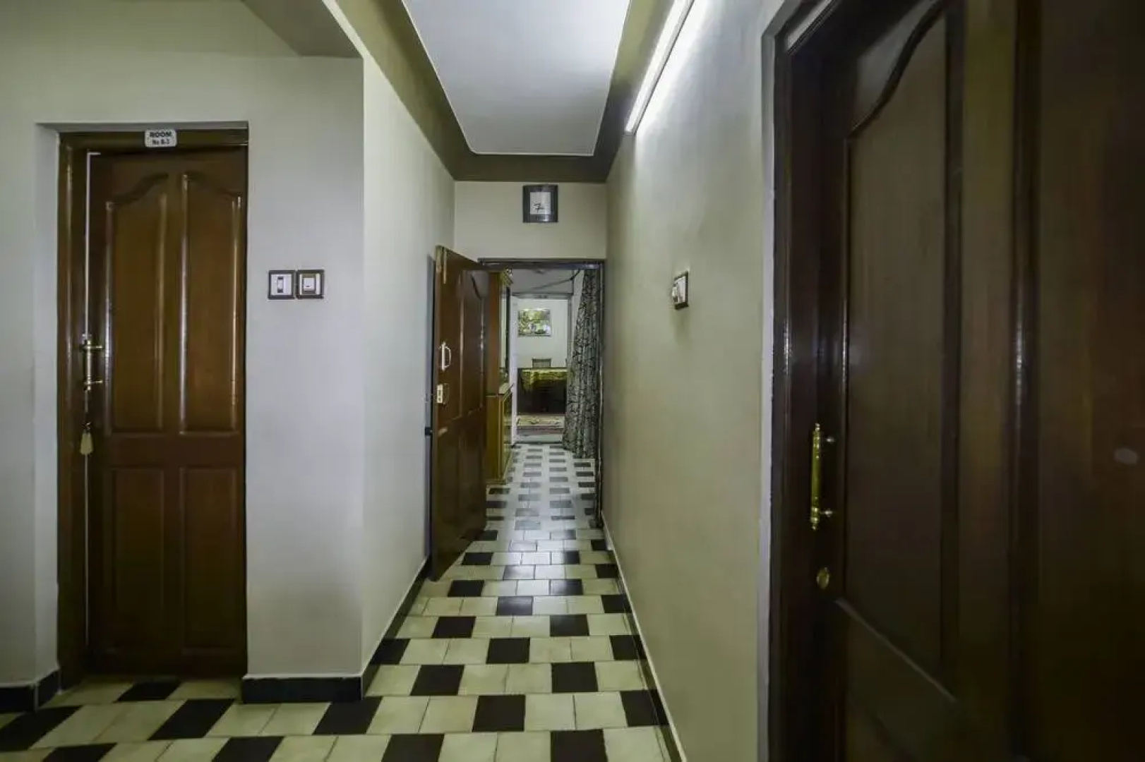 OYO 28641 Vijaya Deepa Guest House