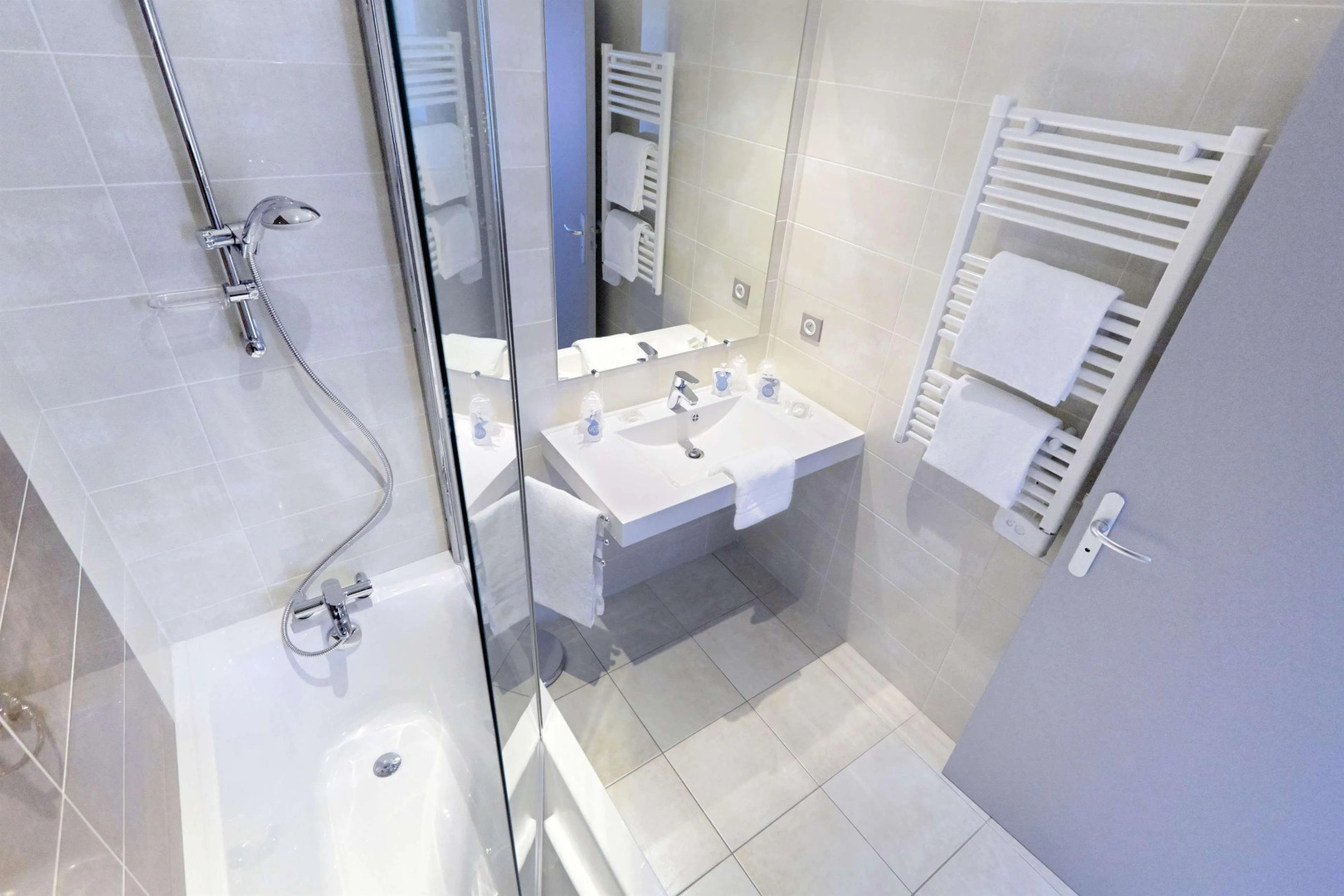 Kyriad Saint Chely d'Apcher - Aire de la Lozère