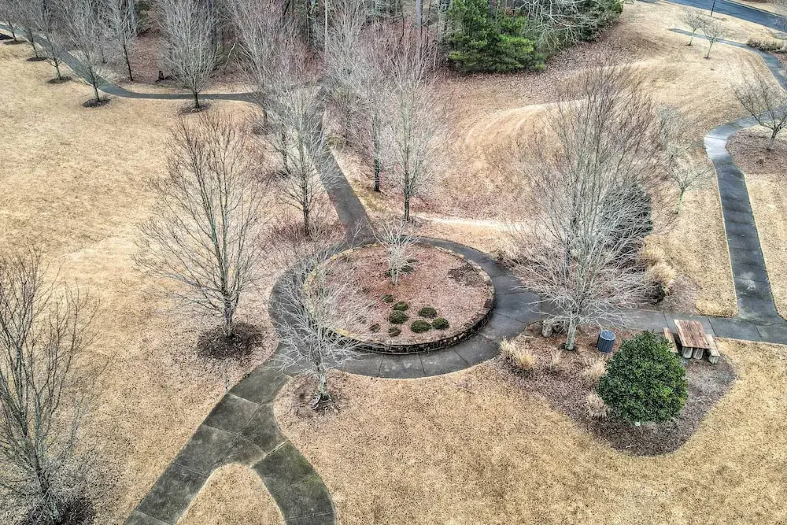 Lake Access: Waleska House w/ Floating Dock!