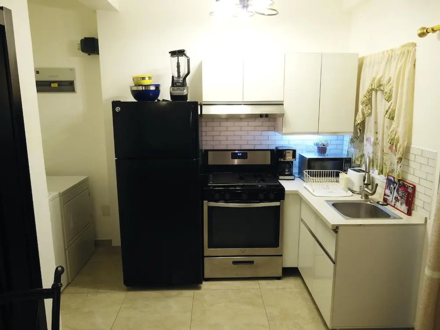 Blue Star Apartments and Hotel