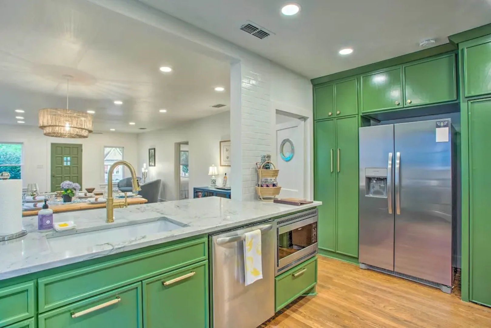 Newly Updated & Charming Azalea District Home