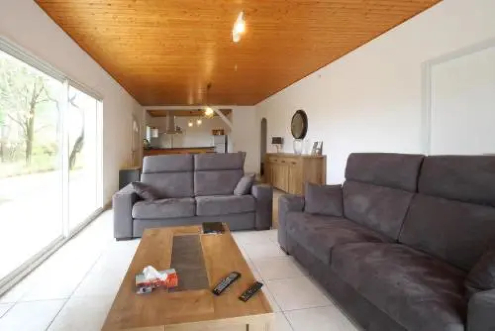 Villa 2 Chambres Bassin D'Arcachon Dans Quartier Residentiel.