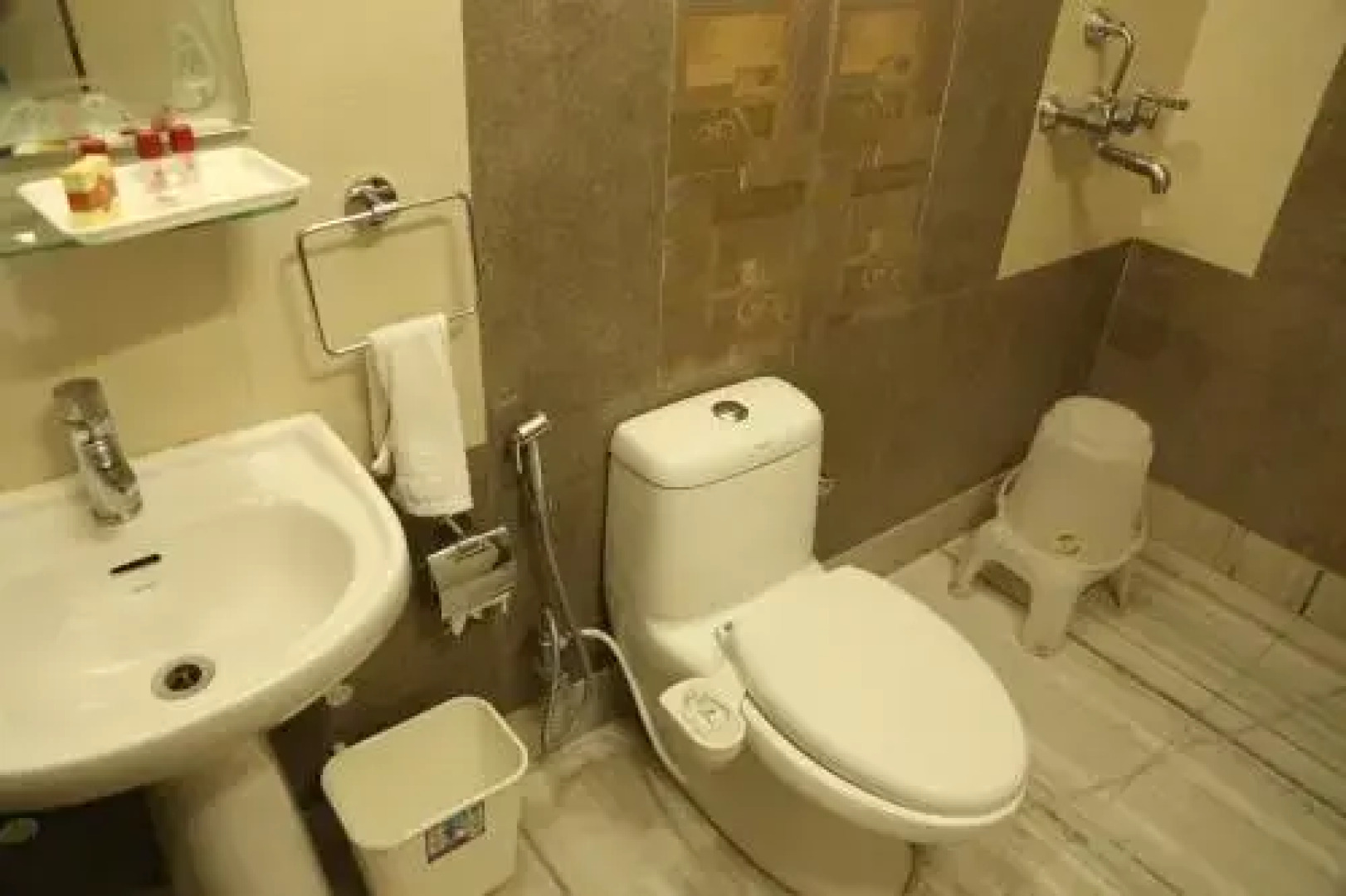 Hotel New Golden Palace