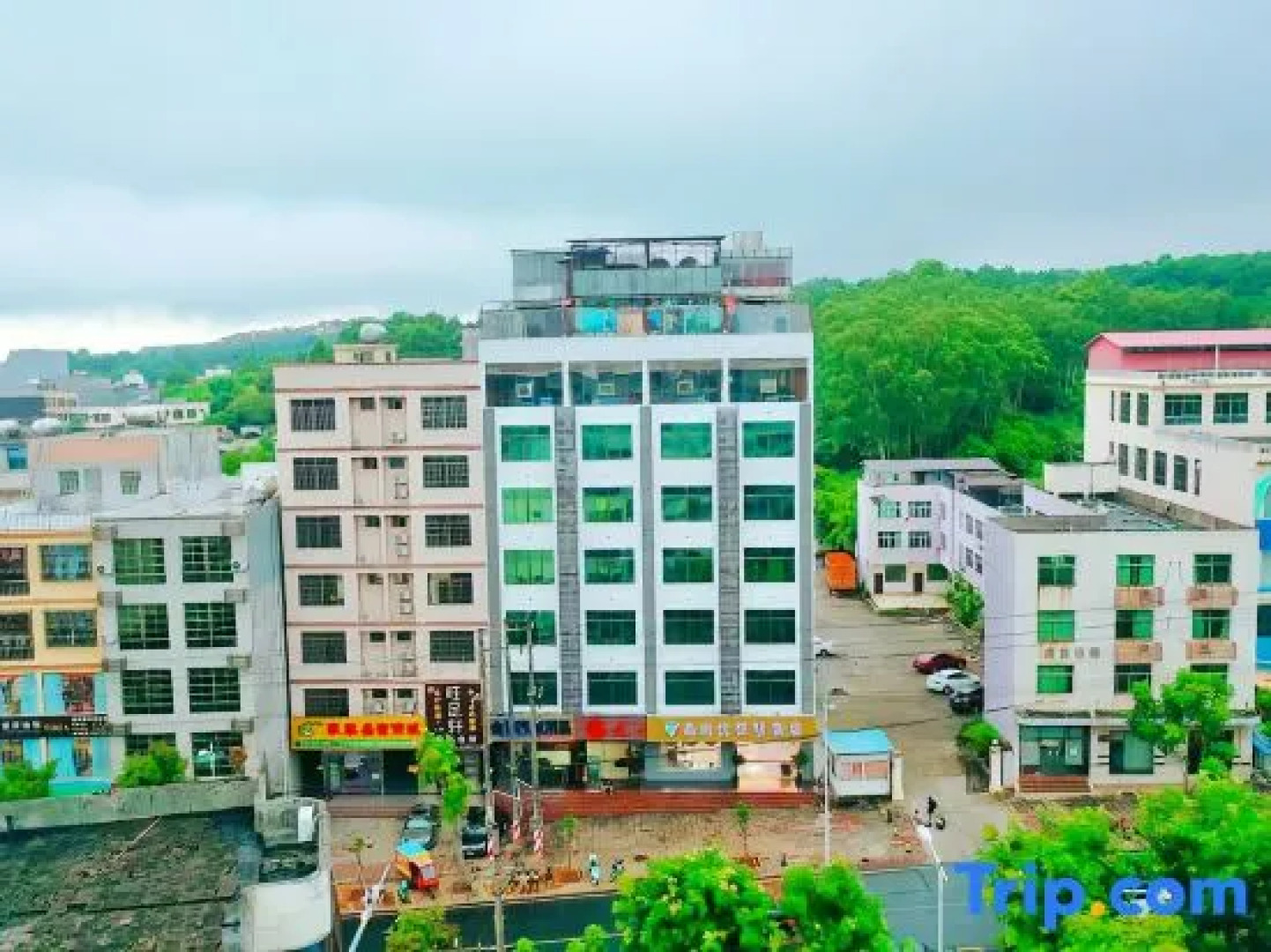 Pinshangyou Smart Hotel (Chengmai Jinjiang Town)