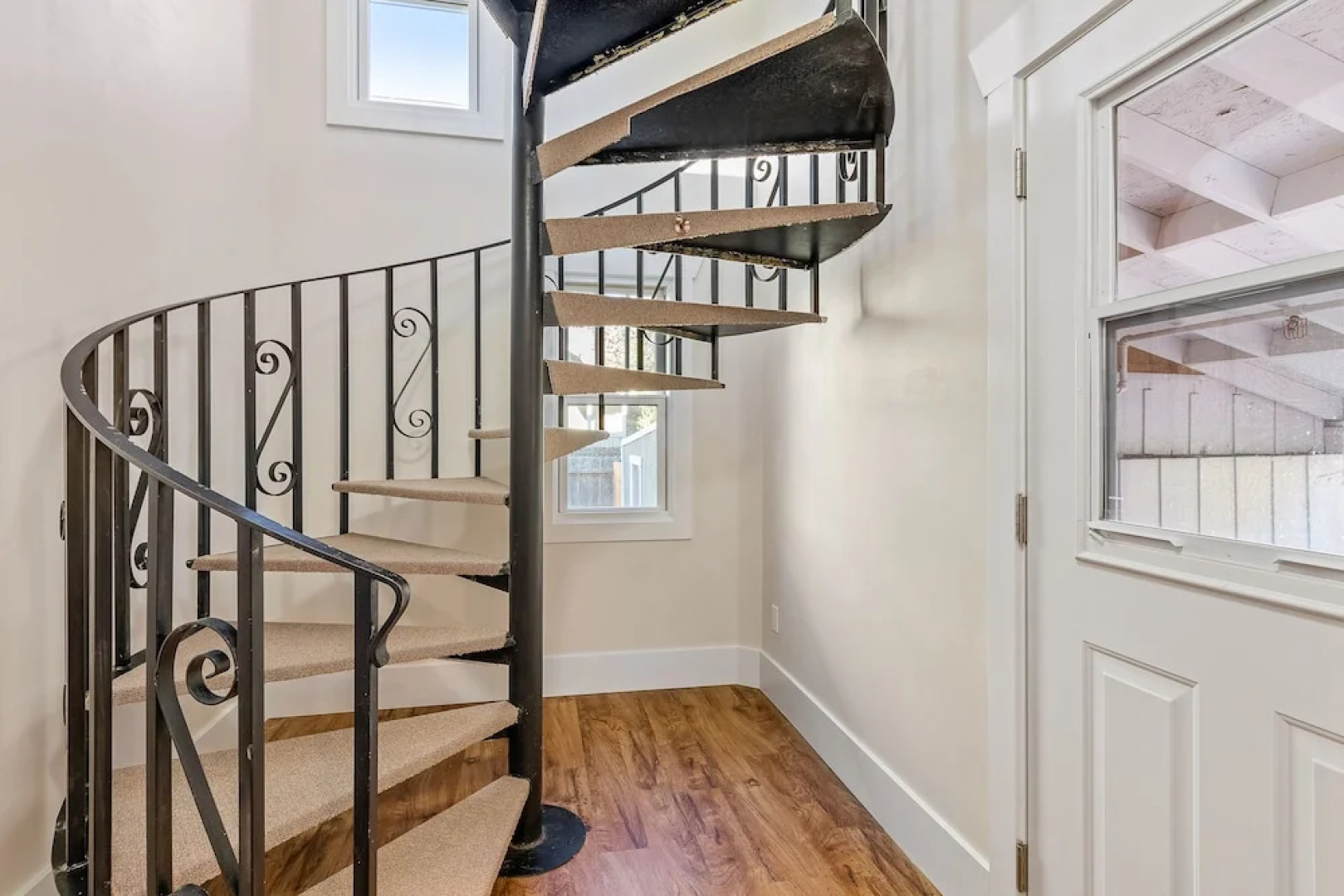 Apartment in Petaluma #140855 2 Bedrooms 1 Bathroom Apts