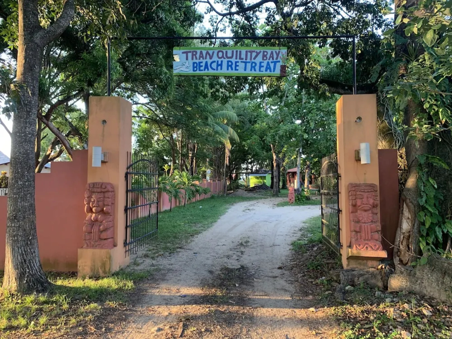 Tranquility Bay Beach Retreat