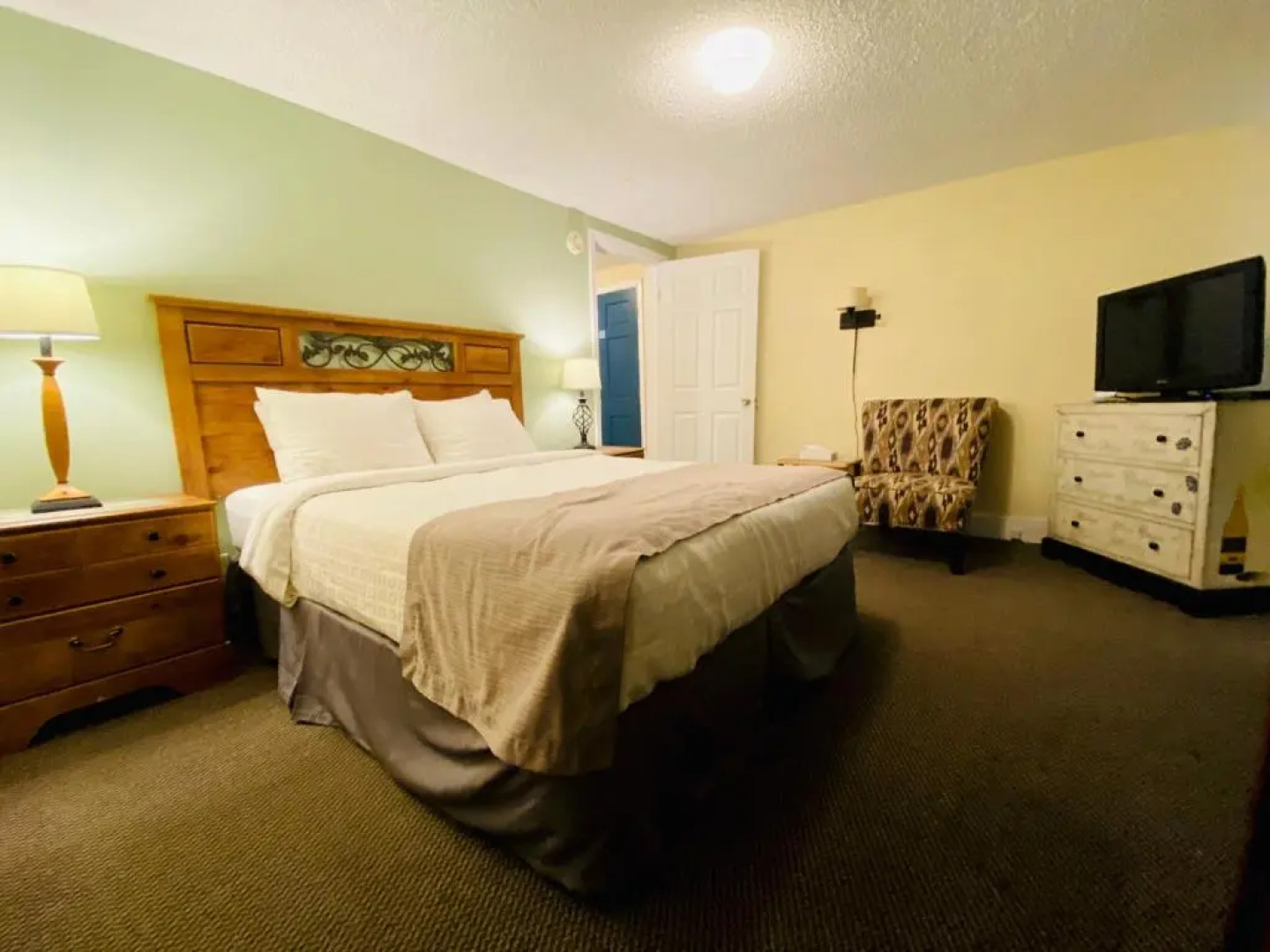 Salida Inn & Monarch Suites
