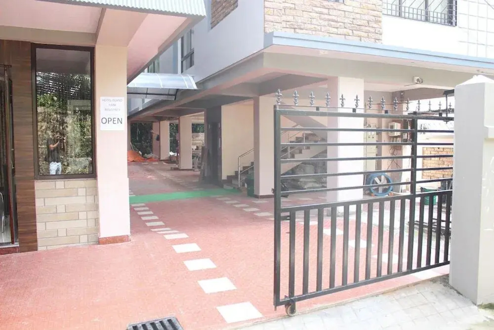 Pumpkin Island Park Residency