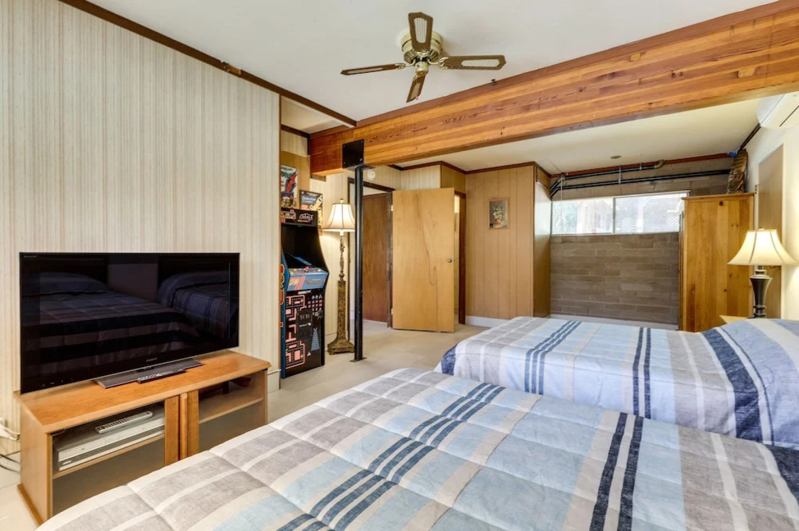 Vacation Rental 2 Mi to Clearlake Oaks Boat Launch