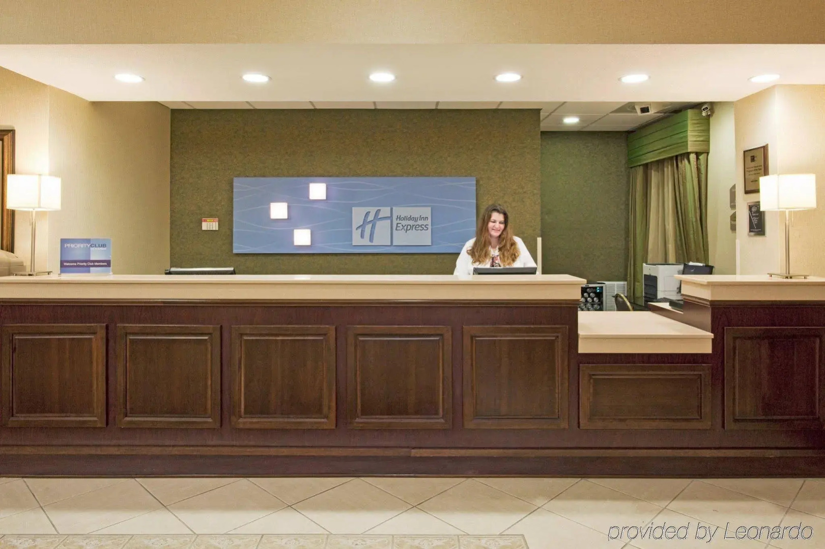 Holiday Inn Express Hotel & Suites Clearwater/Us 19 N by IHG