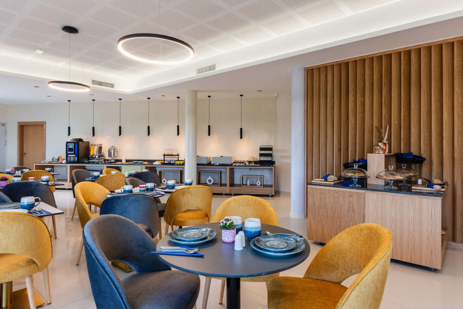 Brit Hotel Privilège Paris - Rosny