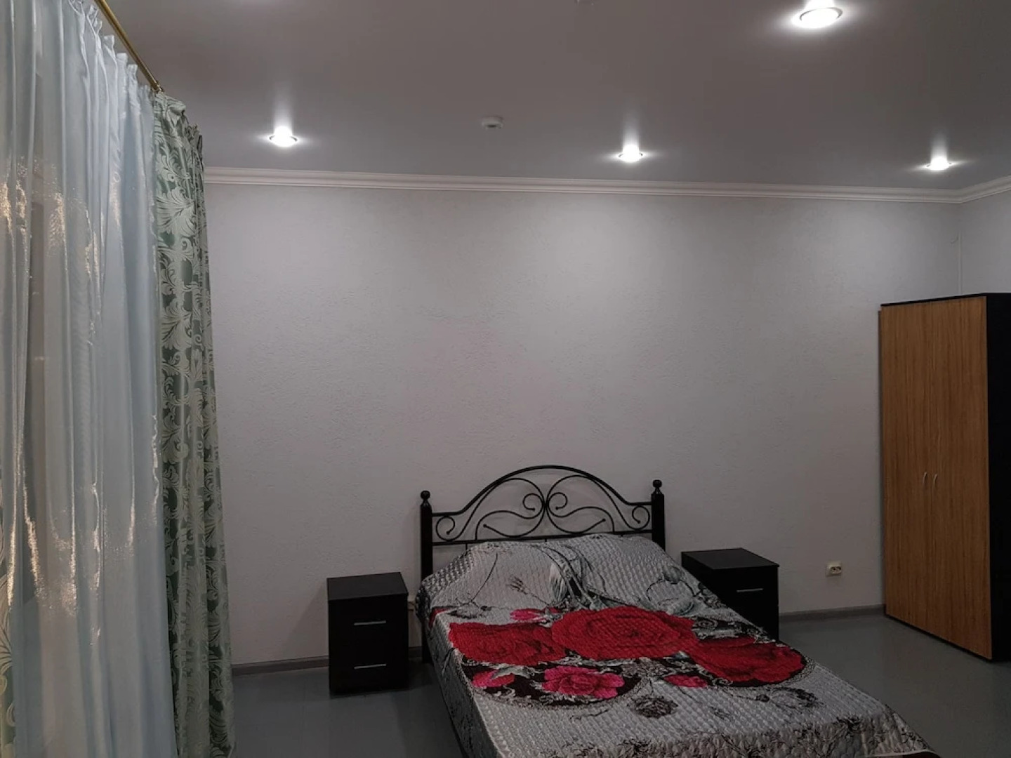 Отель «Знаменский»