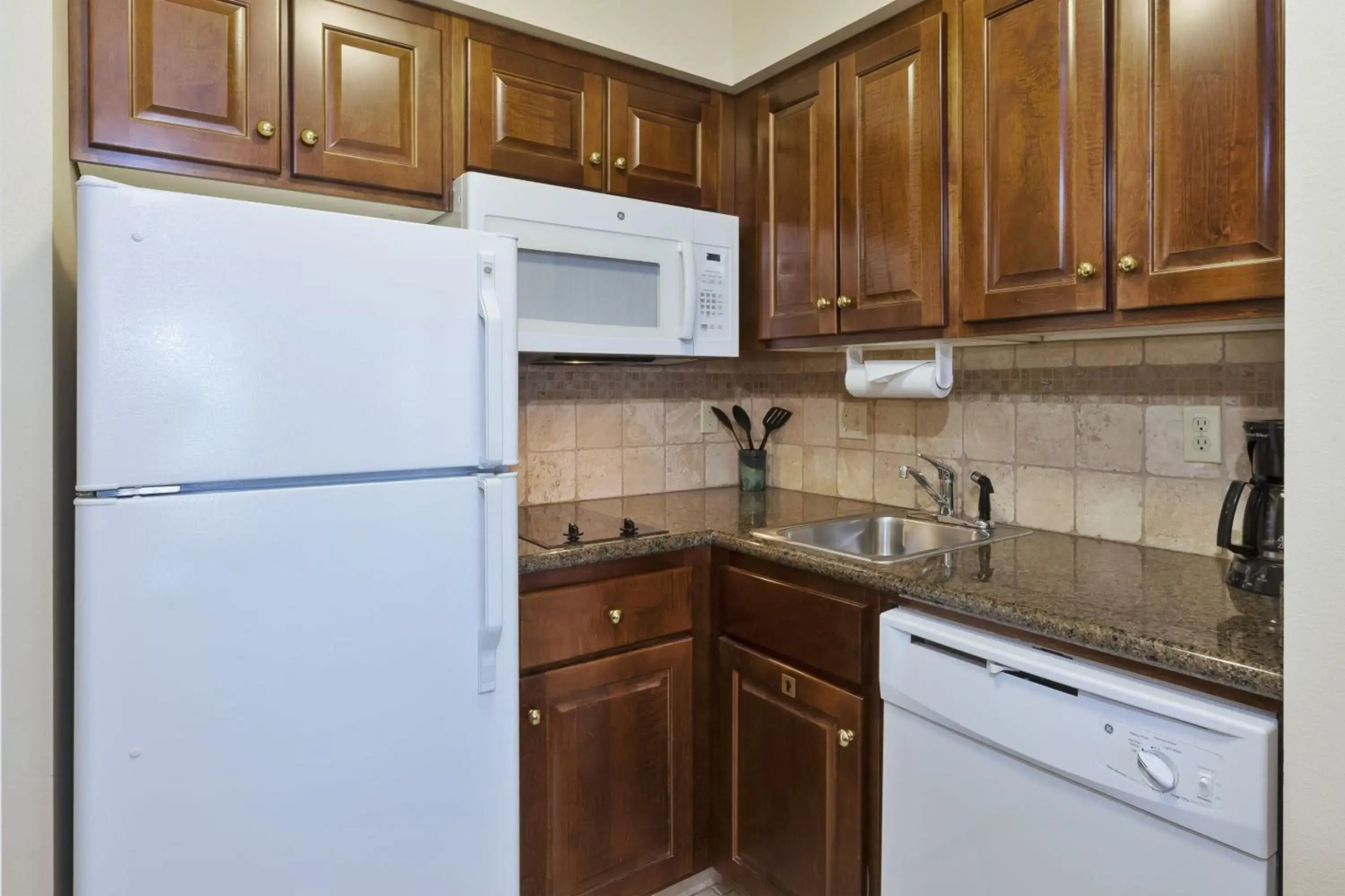 Staybridge Suites Lansing - Okemos by IHG
