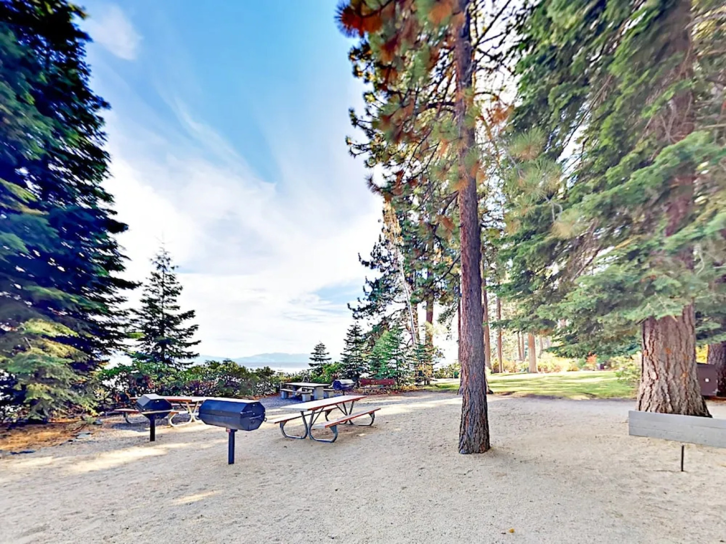 1355 Woodland Way Home 4 Bedrooms 2.5 Bathrooms Home