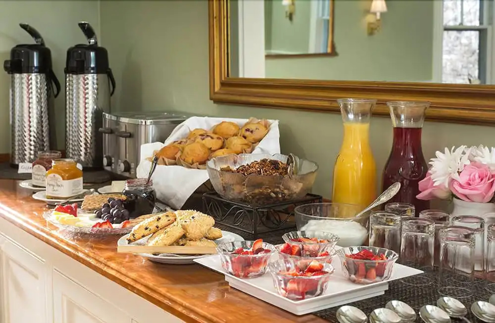 Kwamo Executive Lodge