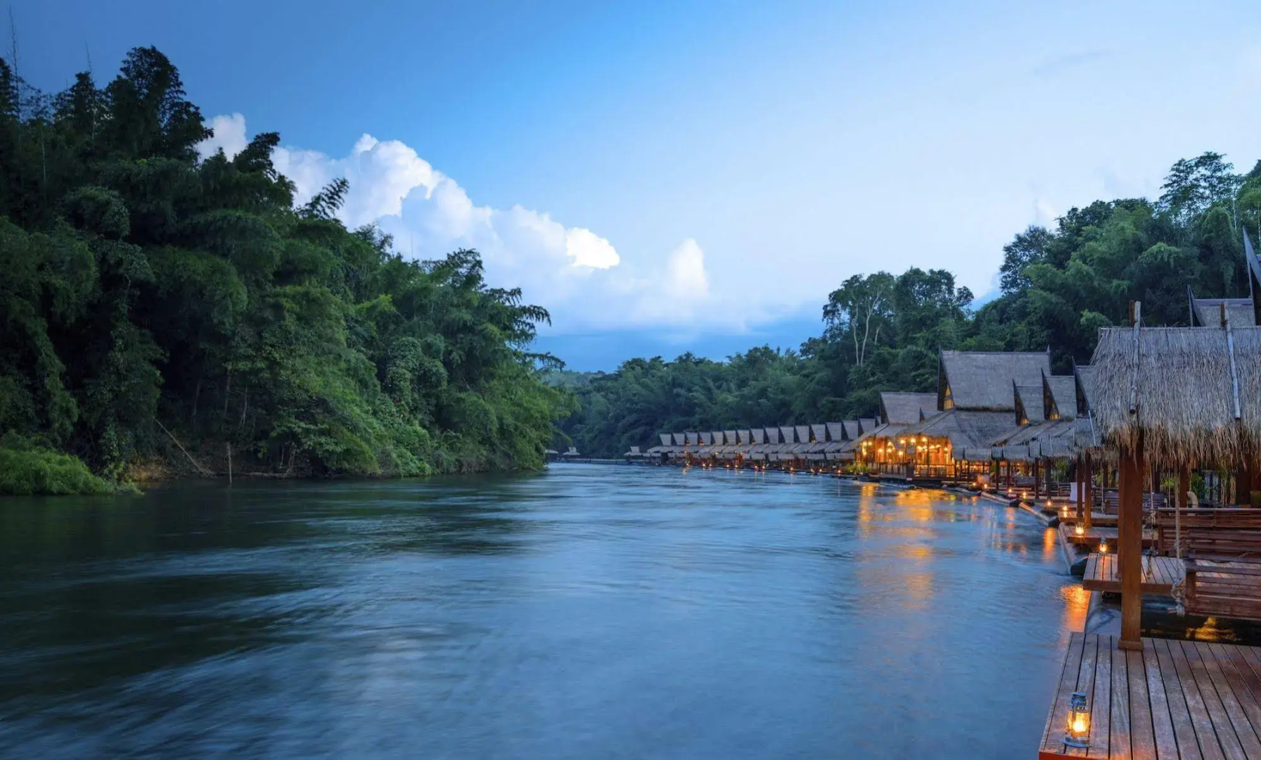 The FloatHouse River Kwai