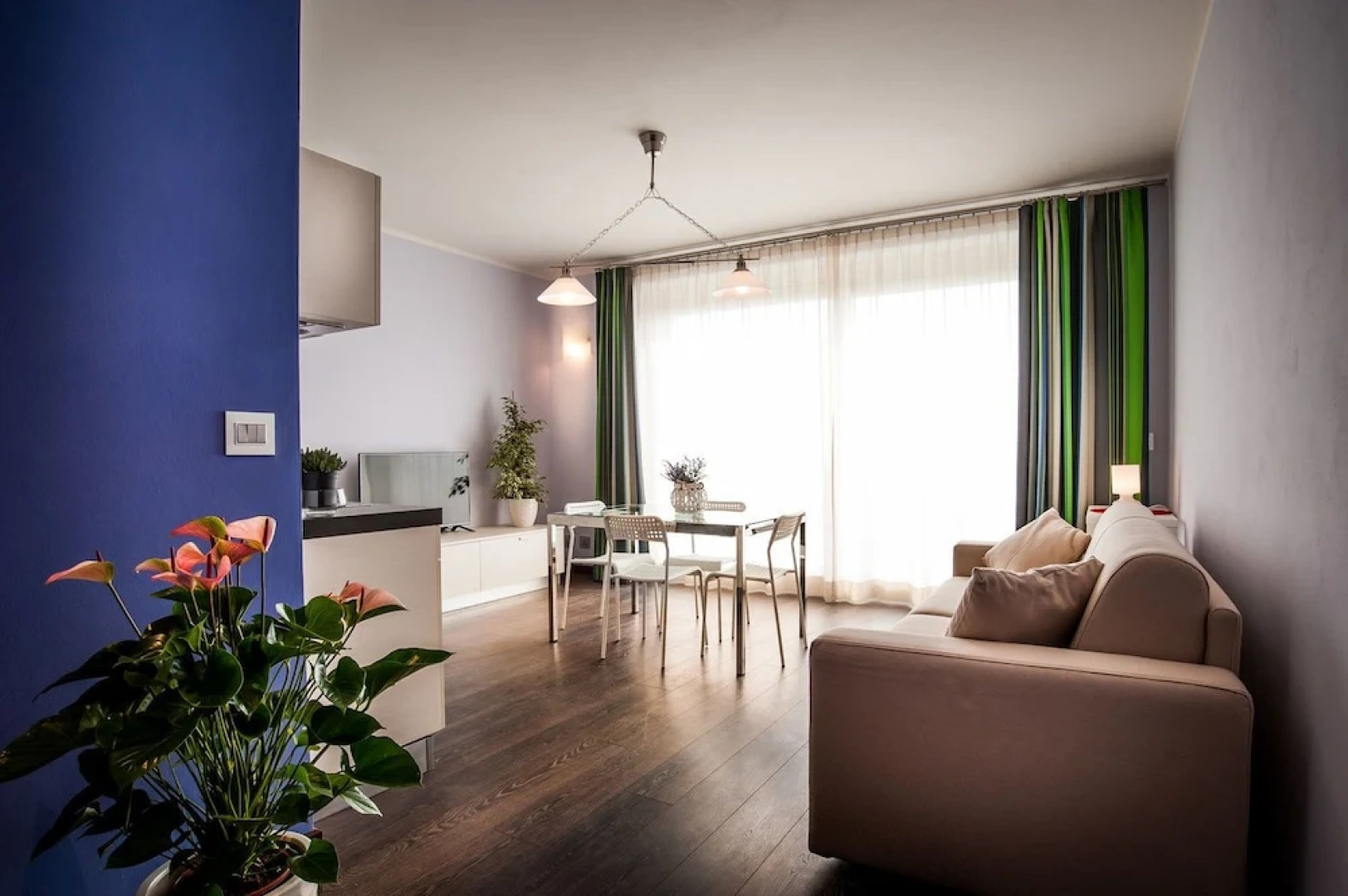 Arc en Ciel Appartments