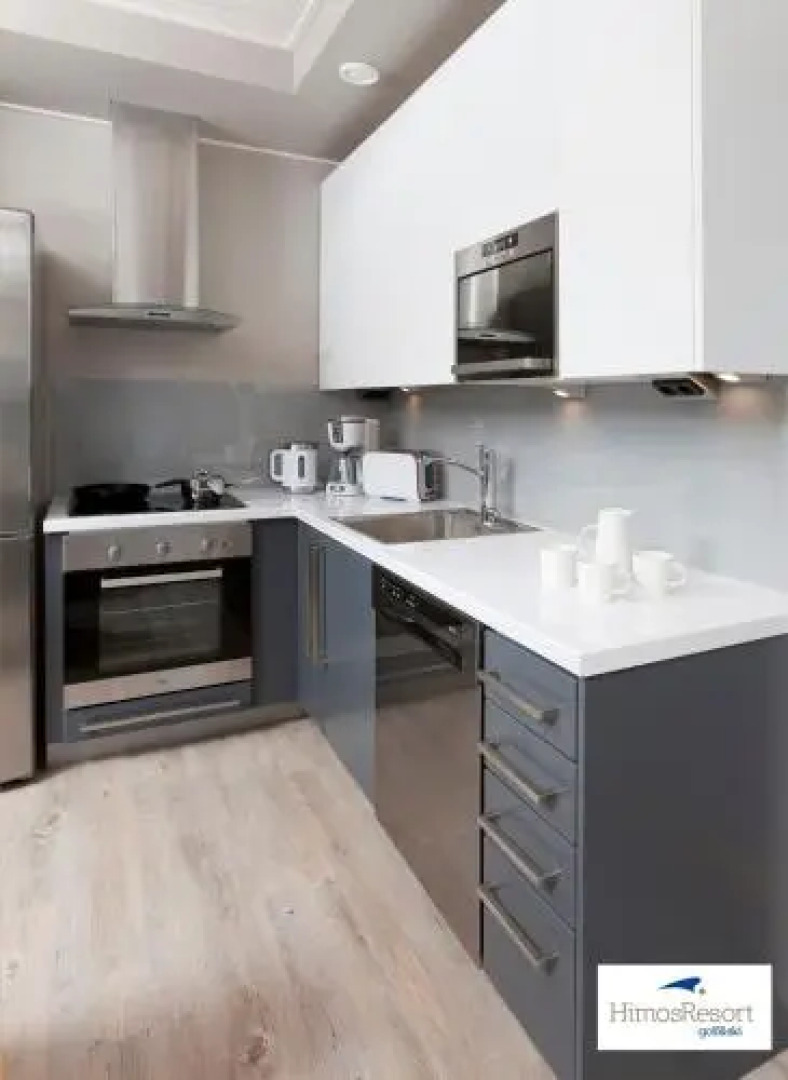 Helmikkäpolku Cottage