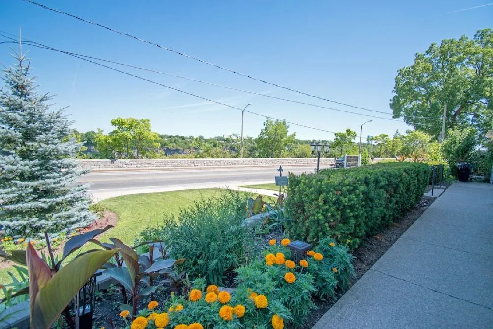 Greystone Manor Bed & Breakfast