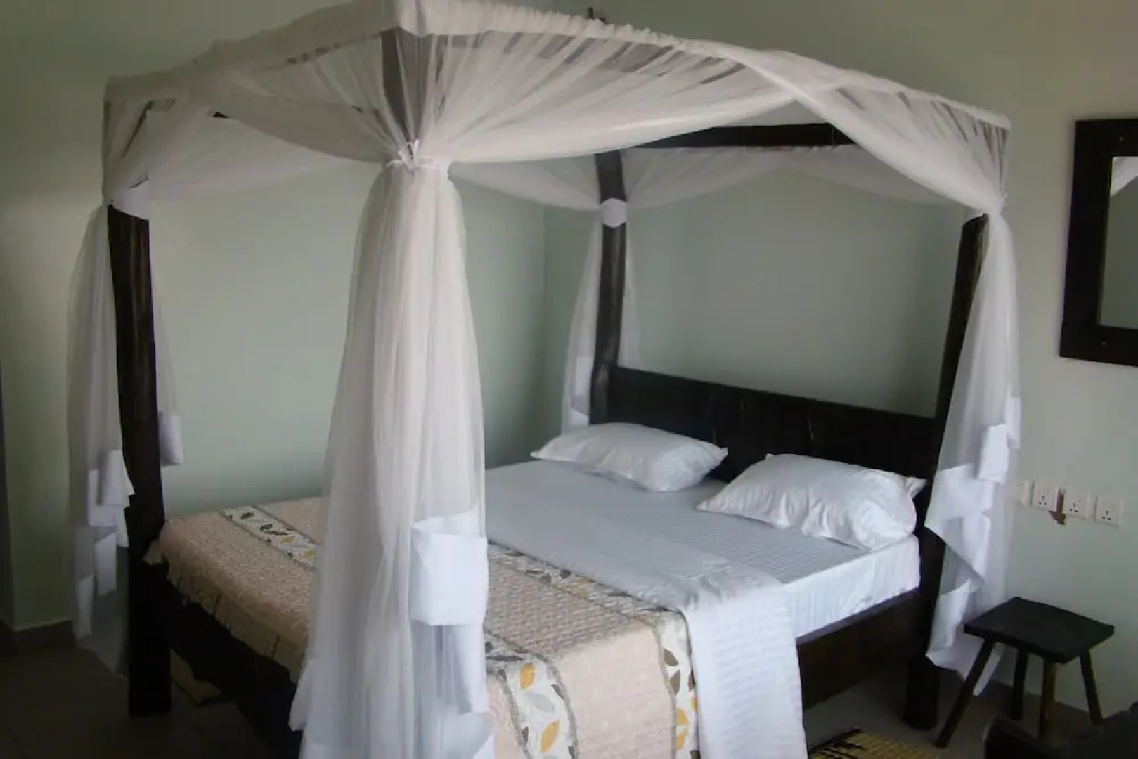 Palega Beach Inn