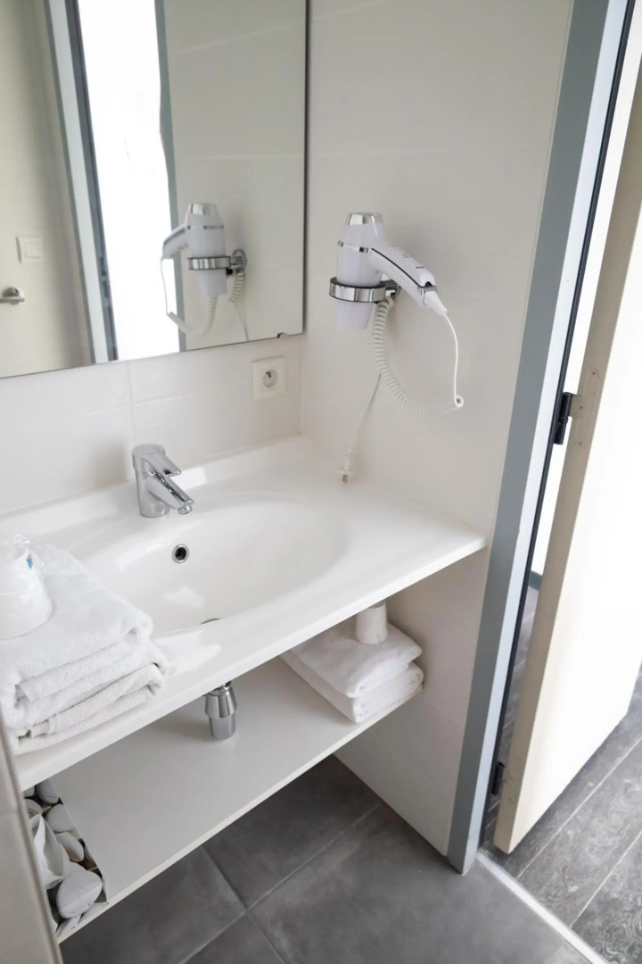 Brit Hotel Confort Saint-Lô