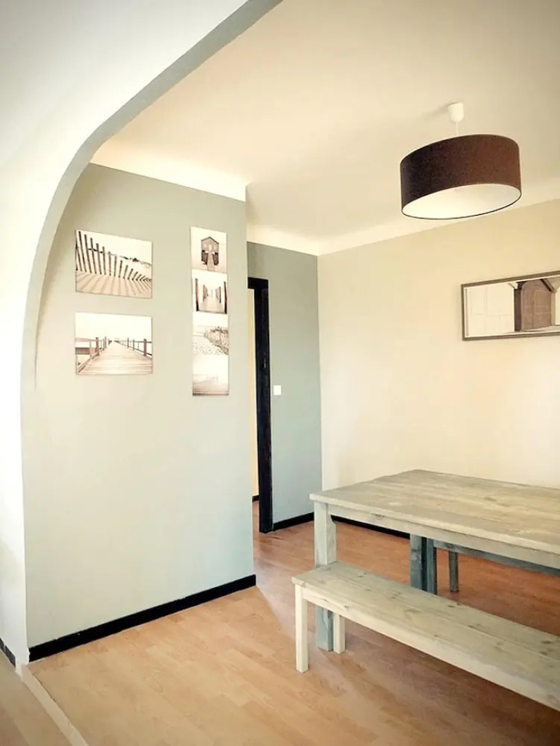 House With 2 Bedrooms in Saint-gilles, With Pool Access, Enclosed Gard