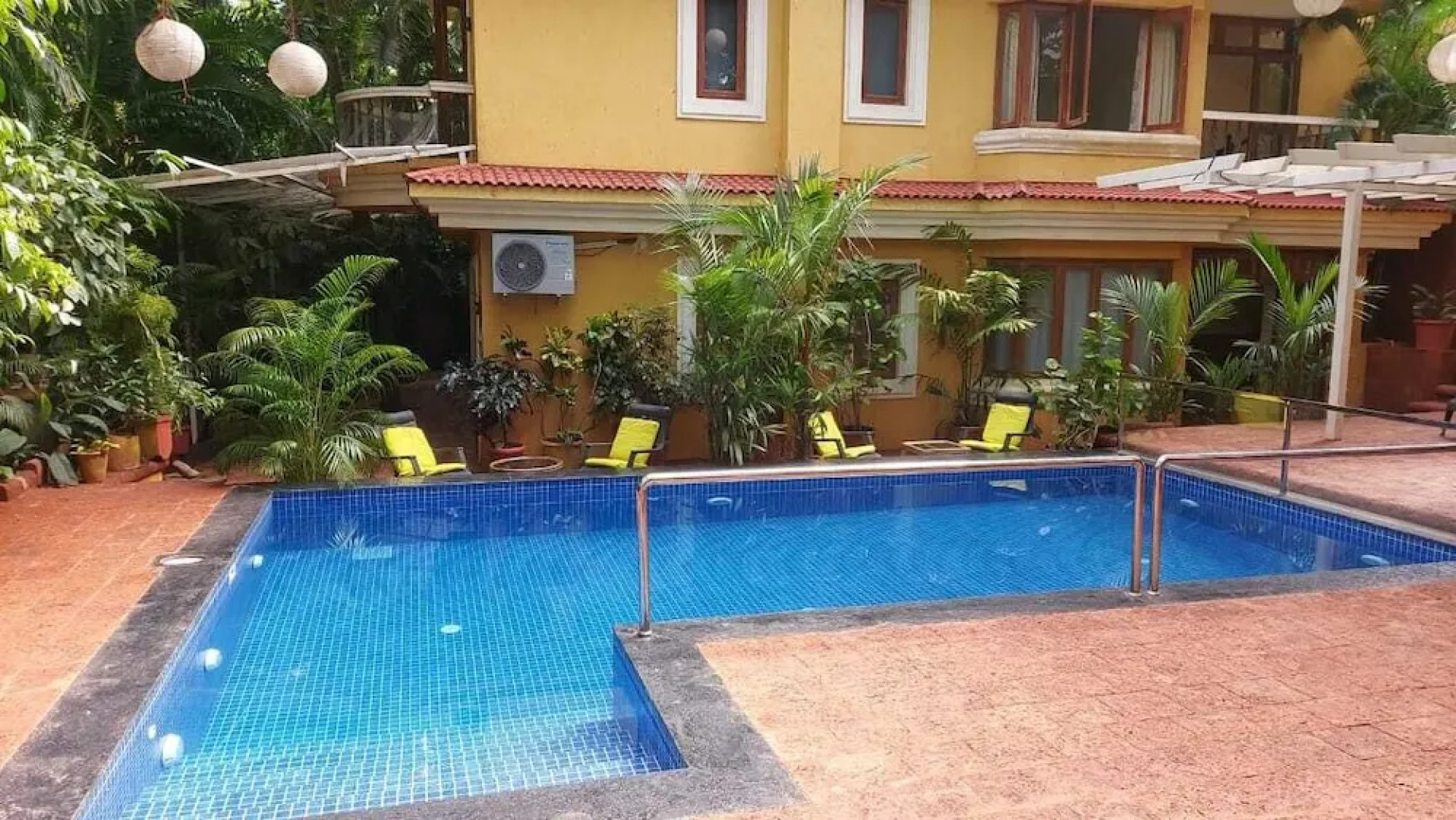 Bougainvillea Guest House