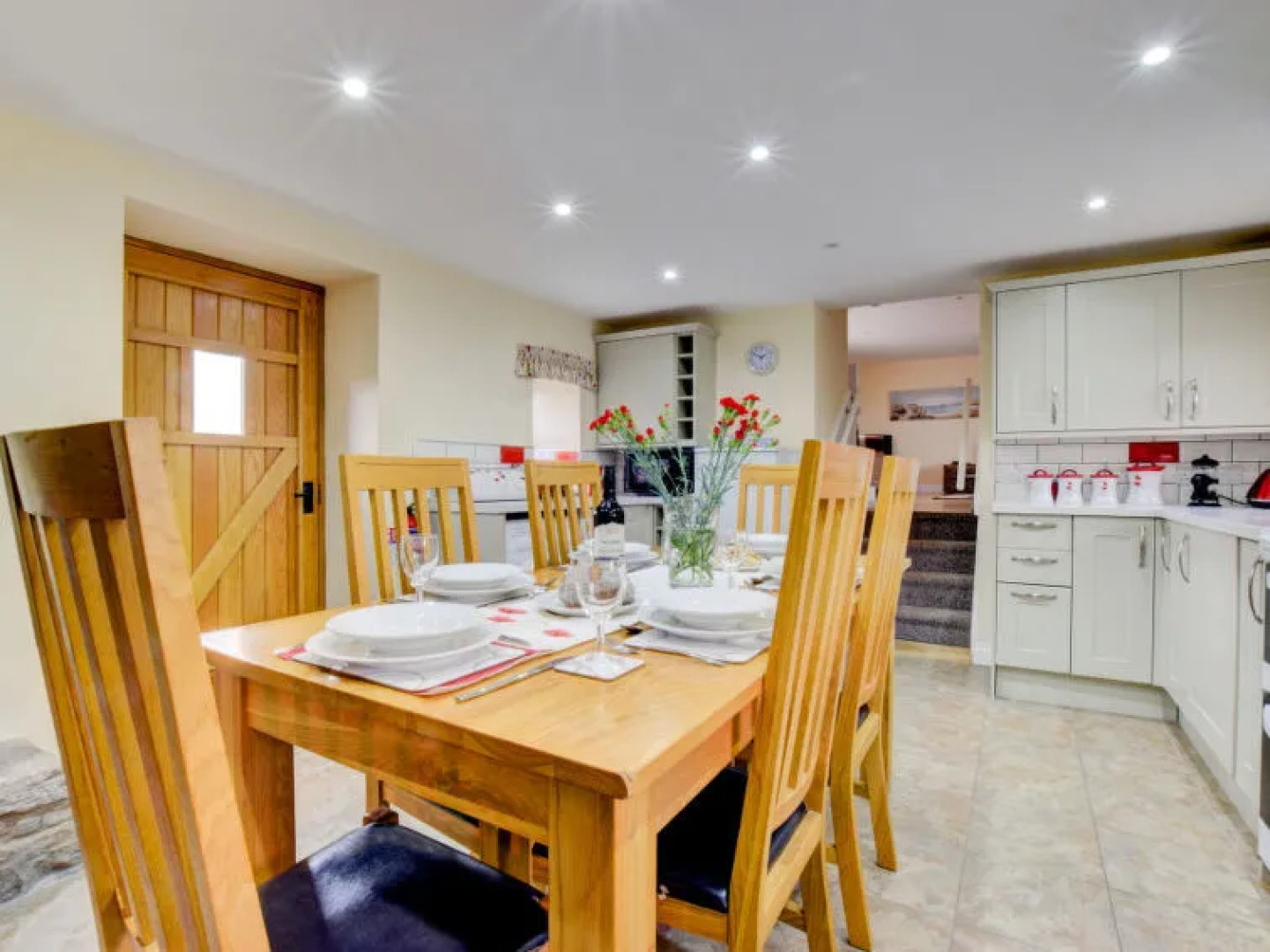 Holiday Home Bwthyn yr Onwydden