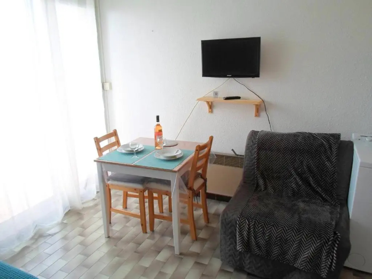 Appartement Balaruc-les-Bains, 1 pièce, 2 personnes - FR-1-503-87